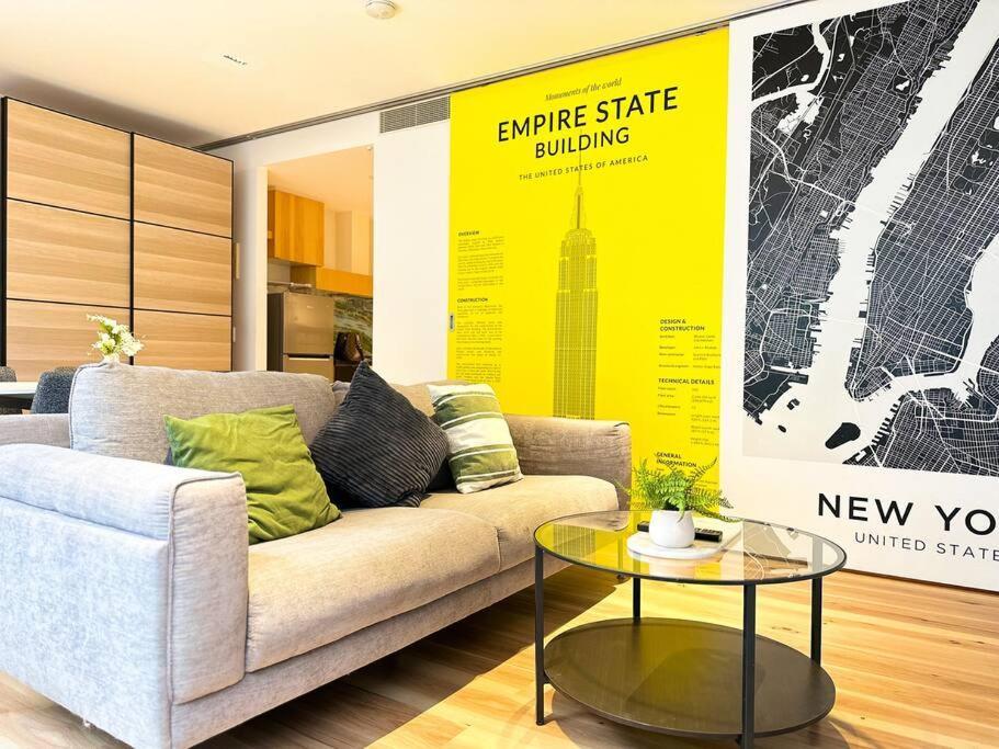 Stylish Urban Retreat In Cbd Melbourne